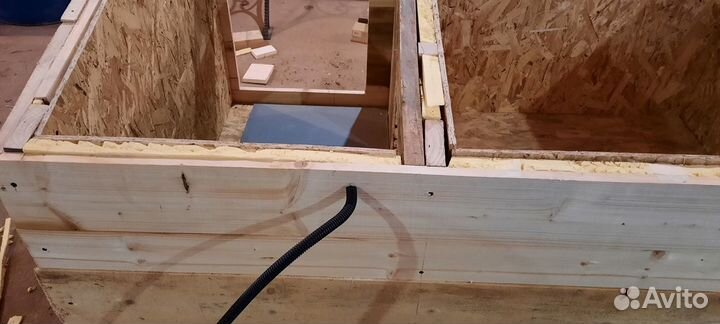 Электрическая собачья будка (Зима близко)