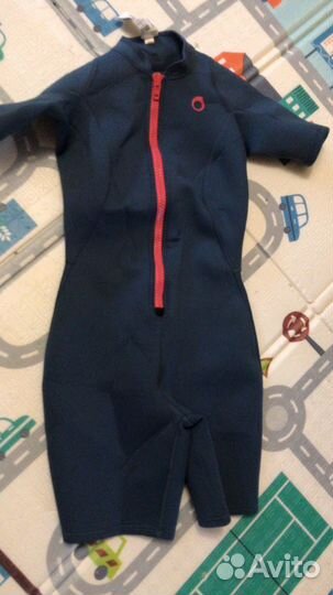 Гидрокостюм 165 XS decatlon