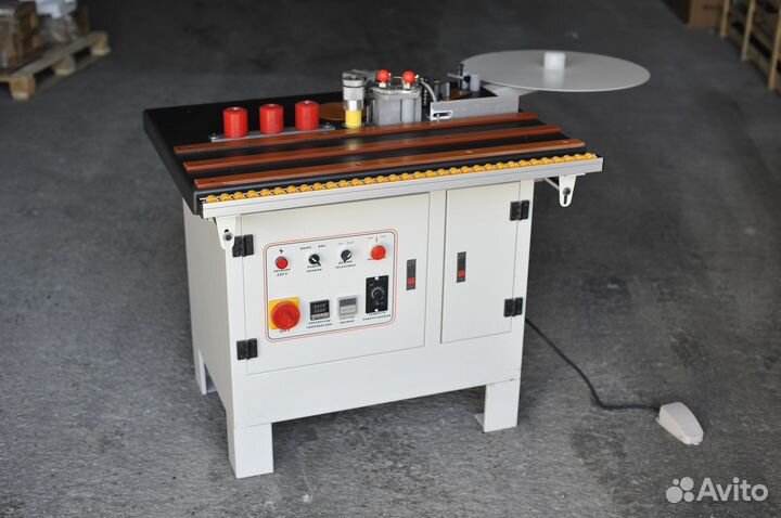 Кромкооблицовочный станок