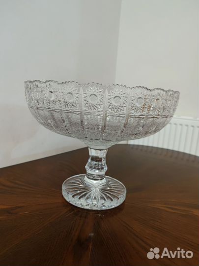 Хрустальная ваза на ножке Чехия