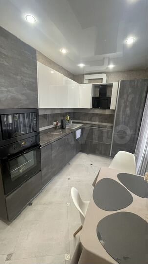 2-к. квартира, 70 м², 2/5 эт.