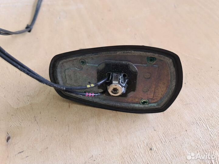 GPS антенна Mercedes W221