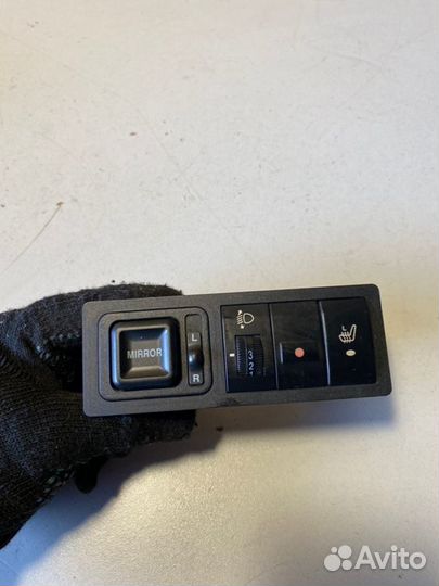 Блок кнопок Geely Mk MR479QA 2012