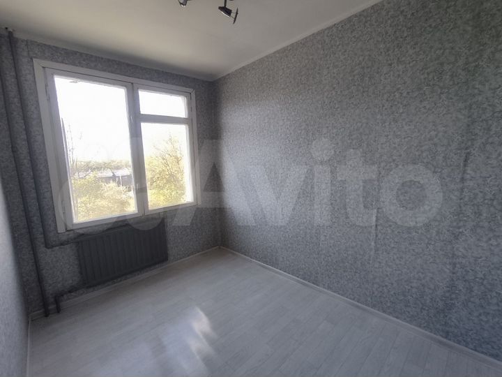 4-к. квартира, 48 м², 4/5 эт.