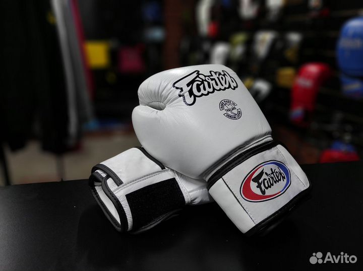 Перчатки для бокса Fairtex White