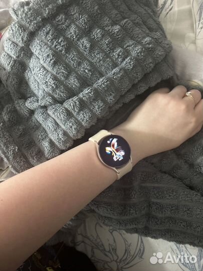 Часы samsung galaxy watch 4