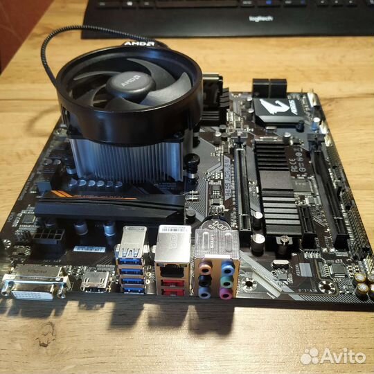 R5 2600X + B450M + 16GB