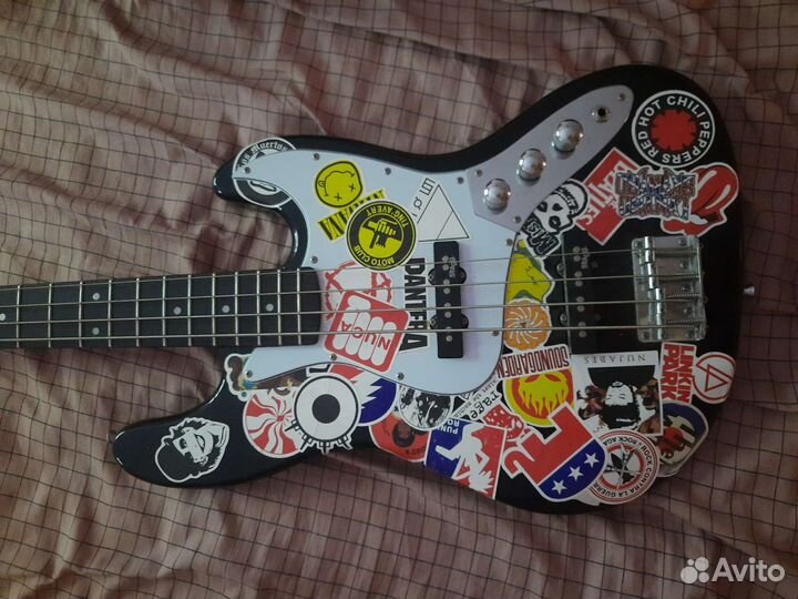 Бас гитара Stagg B300 BK