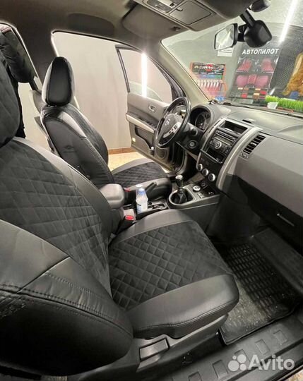 Автомобильные чехлы Nissan xtrail t31
