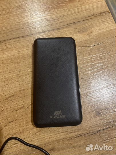 Повербанк Rivacase 10000 mah