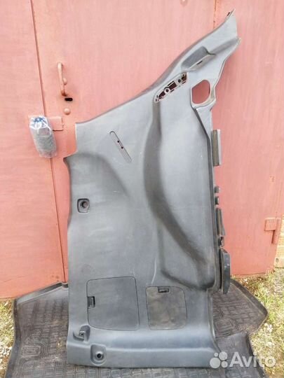 Обшивка багажника Toyota prado 150