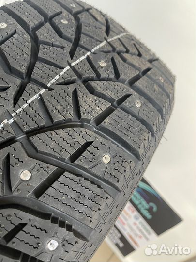 Bridgestone Blizzak Spike-02 195/60 R15 88T