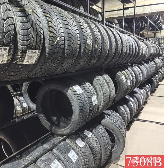 Hankook Winter I'Pike 215/65 R16 101V