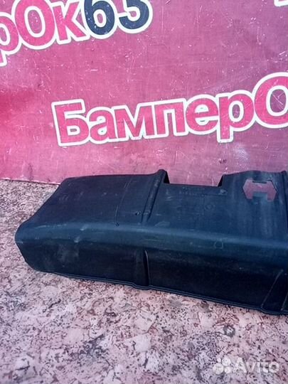 Кожух замка капота Audi A3