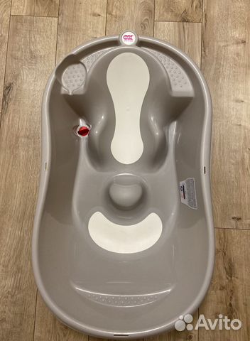 Детская ванночка для купания с термометром