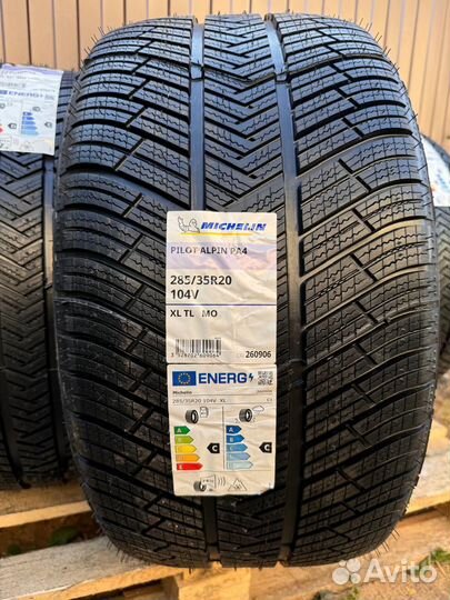 Michelin Pilot Alpin PA4 285/35 R20 и 255/40 R20