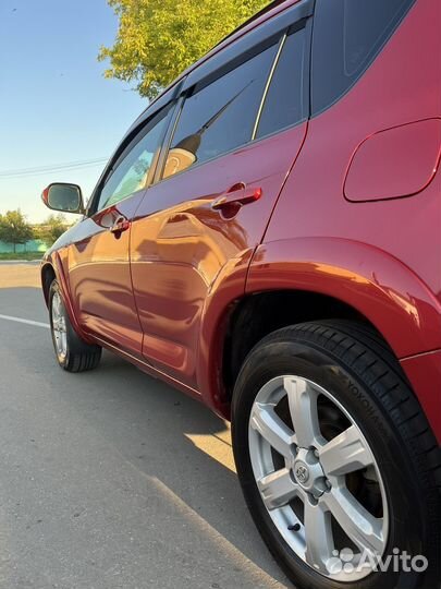 Toyota RAV4 2.4 AT, 2008, 145 200 км