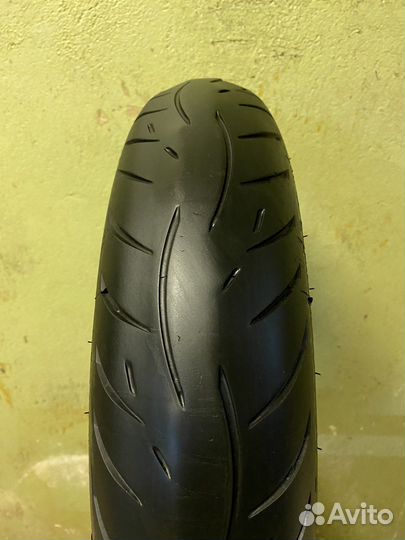 120/70 R17 Metzeler Roadtec Z8