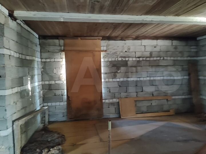 Дом 230,7 м² на участке 12 сот.