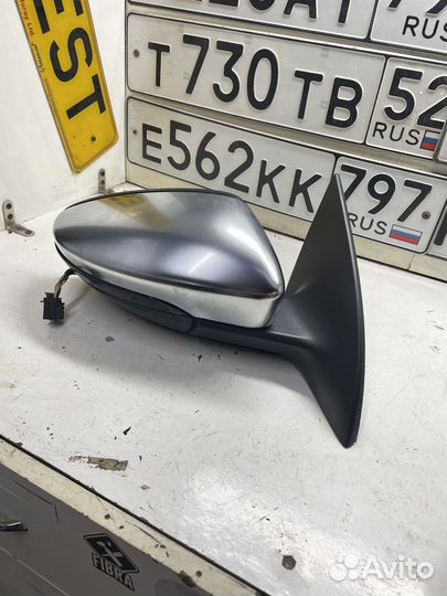 Зеркало правое VW Passat CC