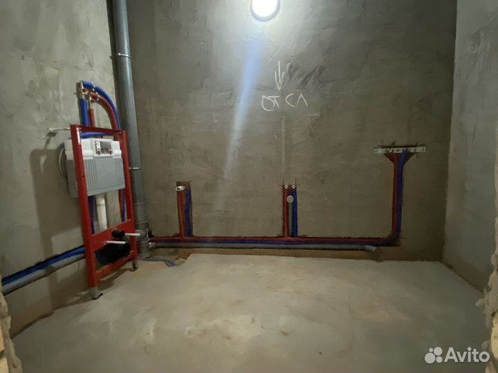 Вывод труб отопления из стены