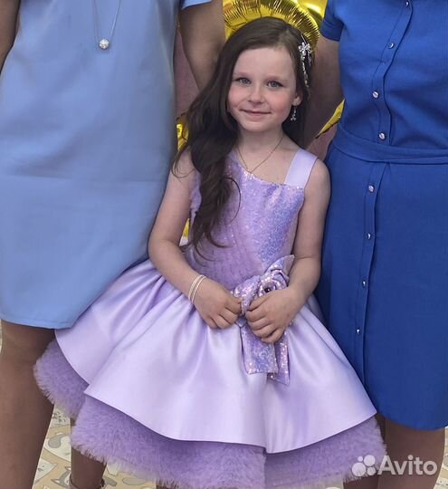 Продам платье на девочку