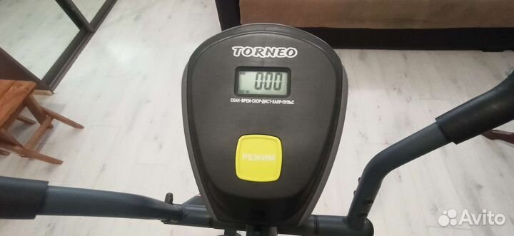 Элиптический тренажер torneo Ever Proof