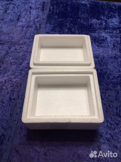 Контейнер из пенопласта