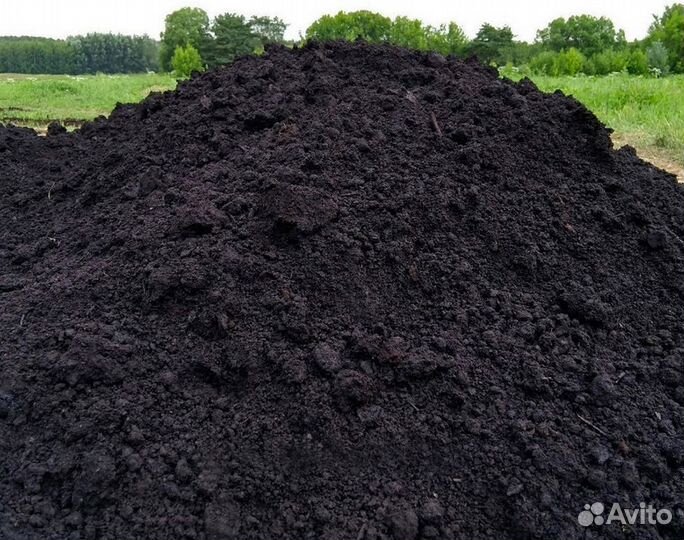 Чернозем земля плод для огорода грядок газона