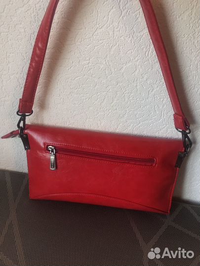 Сумка красная женская кожаная