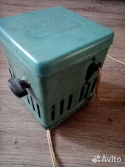 Регулятор напряжения рат-025 1970г.в