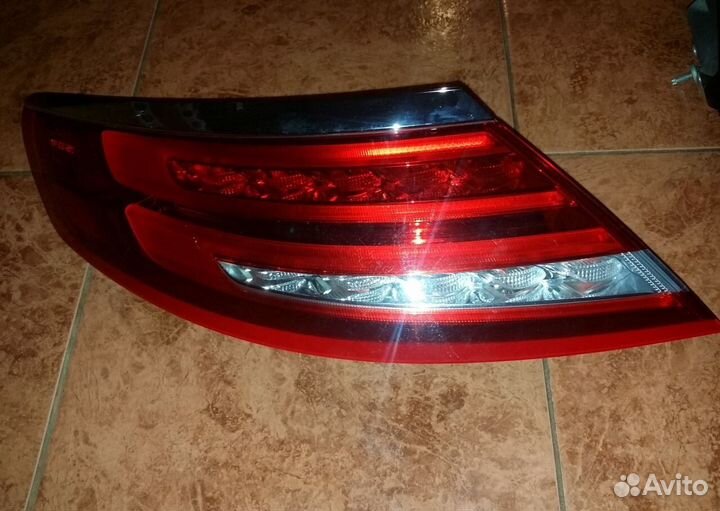 Фонарь задний Мерседес купе S 217 A 2179060100