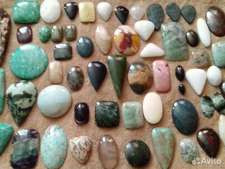 Кабошоны из натуральных камней