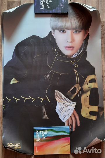 Red Velvet, NCT Dream, NCT 127, WayV карты