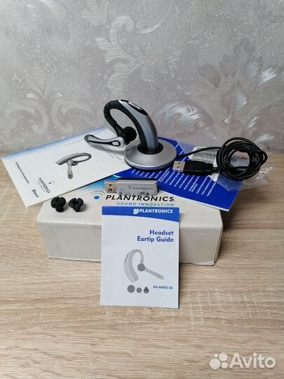 Bluetooth гарнитура Plantronics