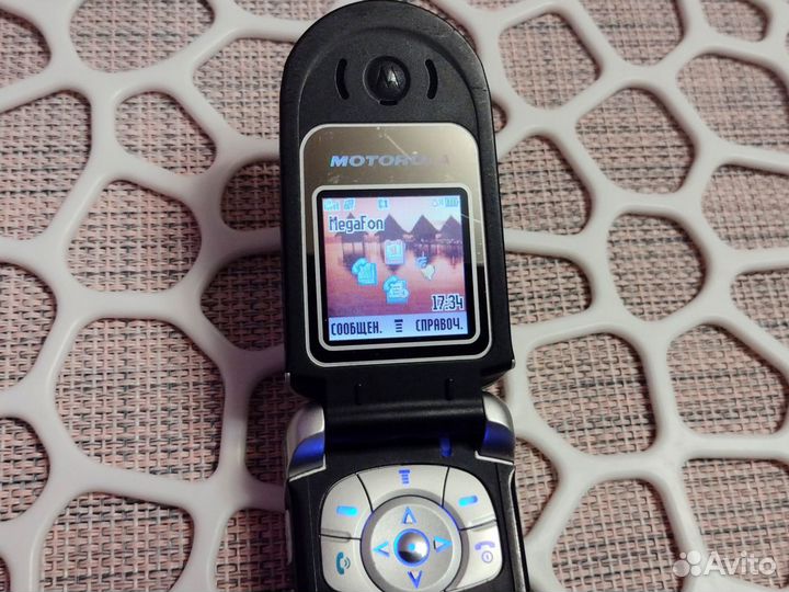 Motorola V180