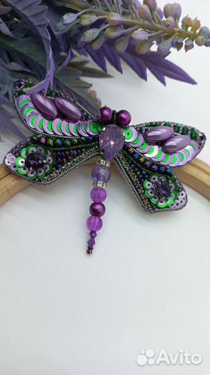 Брошь воспитателю, учителю