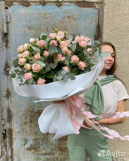 Кустовая роза