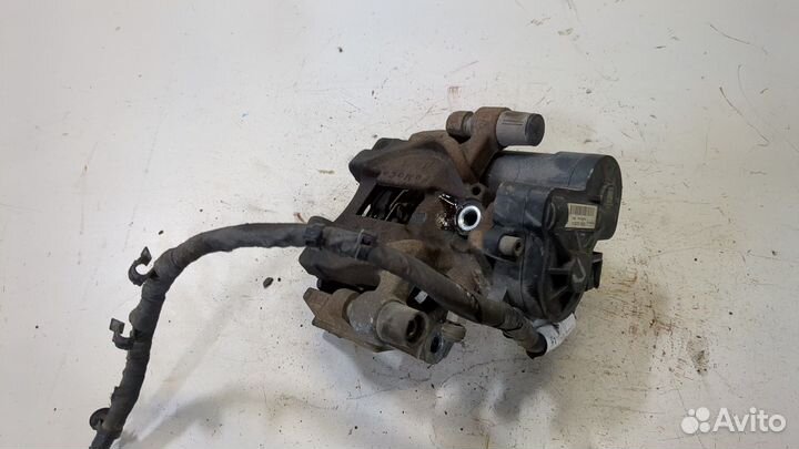 Суппорт Ford Fusion 2017- USA, 2018