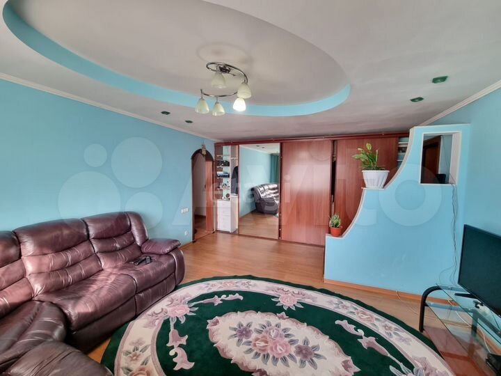 4-к. квартира, 92,3 м², 10/10 эт.