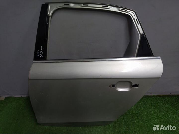 Дверь боковая задняя левая Audi A4 B8 2011