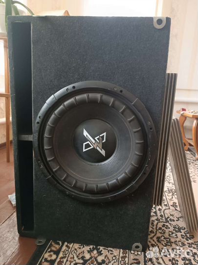 Сабвуфер soundstream X3 182 с коробом