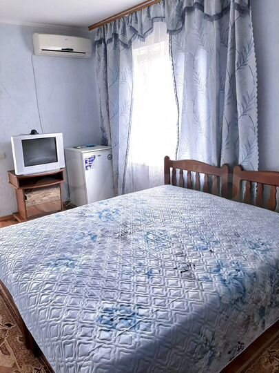 Комната 15 м² в > 9-к., 1/3 эт.