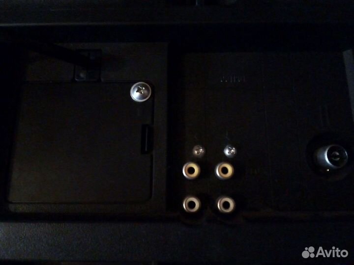 Телевизор JVC AV21E14