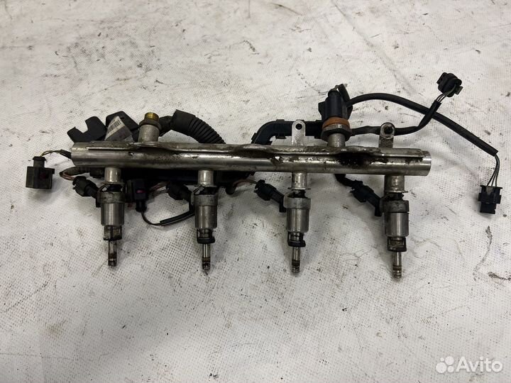 Форсунки рампа в сборе audi q5 8r cdn