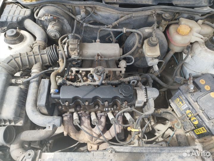 В разборе дэу нексия Daewoo nexia n150 запчасти