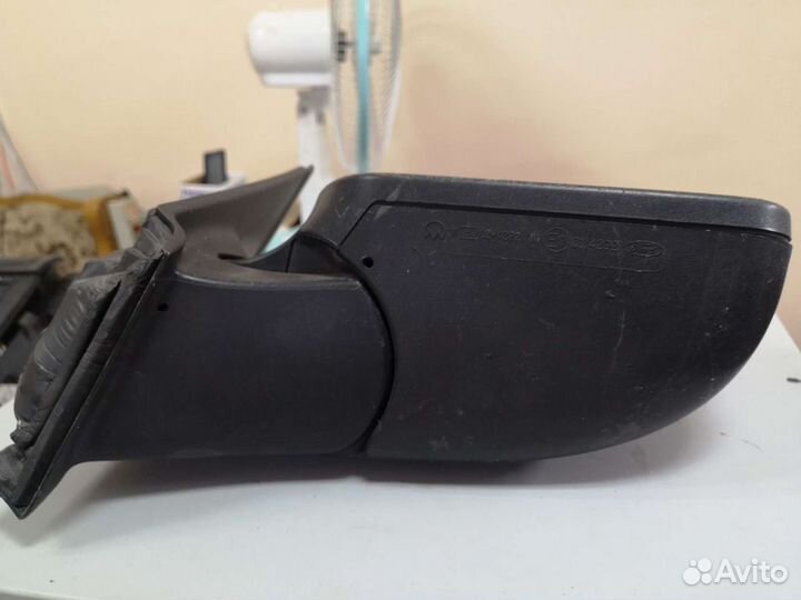 Зеркало правое ford focus 2
