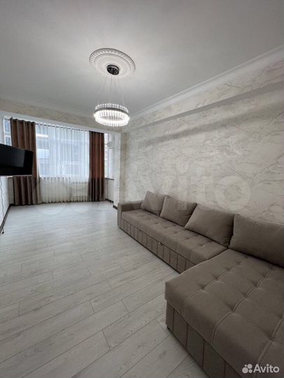 2-к. квартира, 63 м², 3/10 эт.