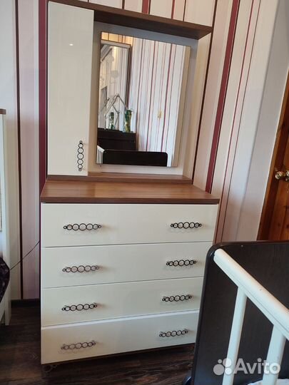 Продам комод бу
