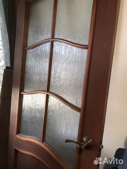 Дверь межкомнатная со стеклом бу